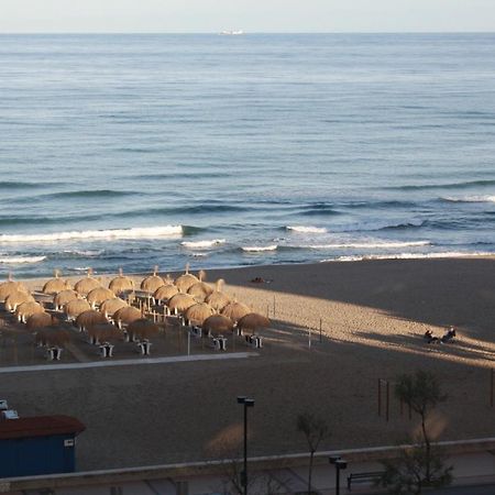 Fuengirola Los Boliches Ronda 3 Vistas Al Mar Paseo Maritimo At The Promenade With Sea Views Appartement Buitenkant foto